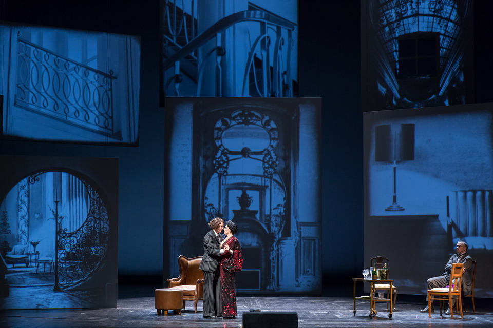 Photographer © Tom Schulze