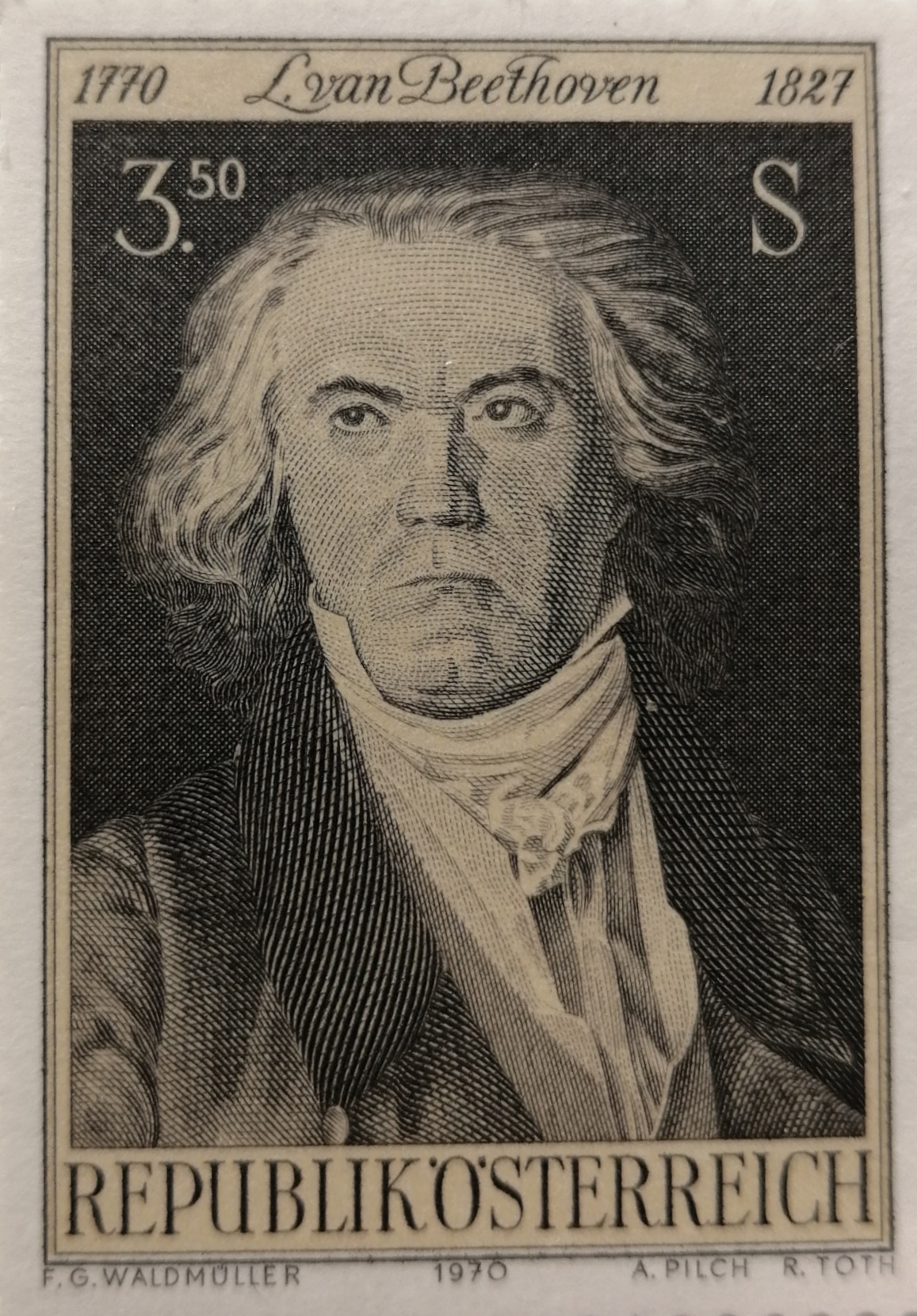 © ElegantClassics - Miloš Bittner